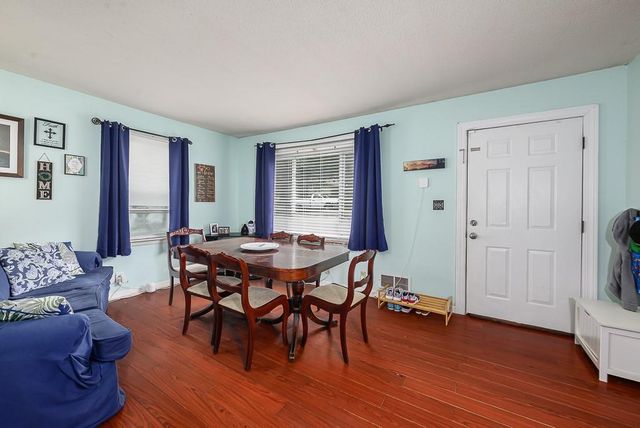 3932 N Spruce Avenue, Kansas City, MO 64117