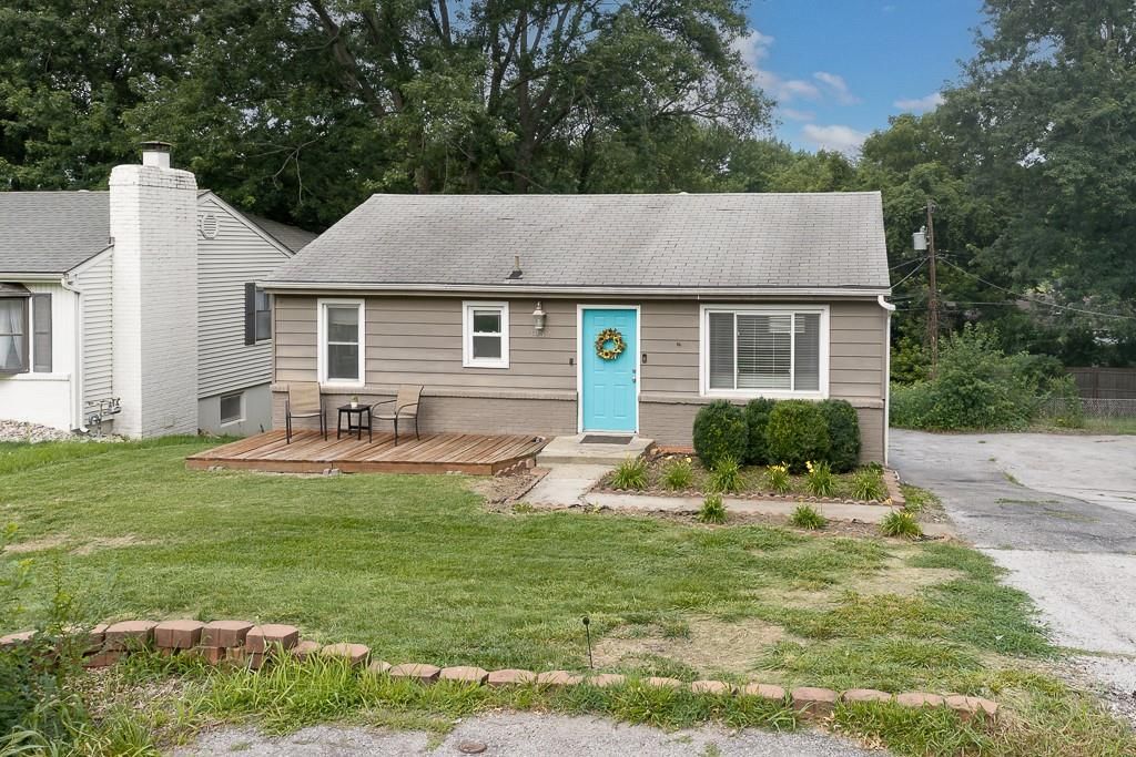 3932 N Spruce Avenue, Kansas City, MO 64117