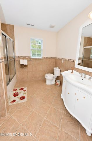 10 Sasha Court, Matawan, NJ 07747