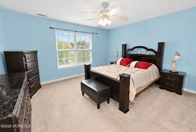 10 Sasha Court, Matawan, NJ 07747