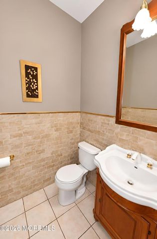 10 Sasha Court, Matawan, NJ 07747