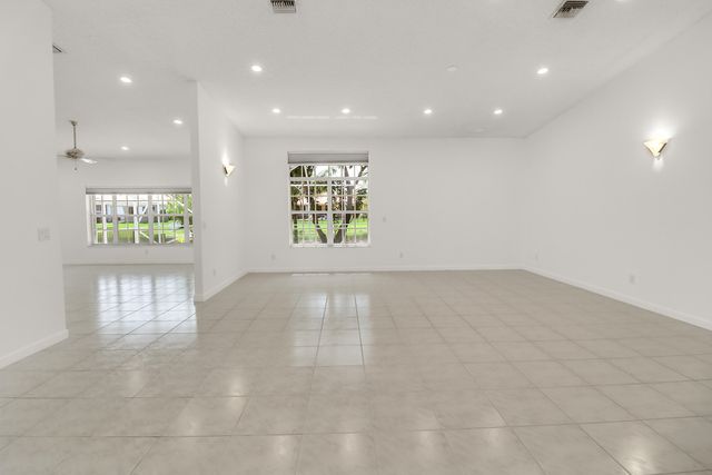 551 NW 108TH Avenue, Plantation, FL 33324