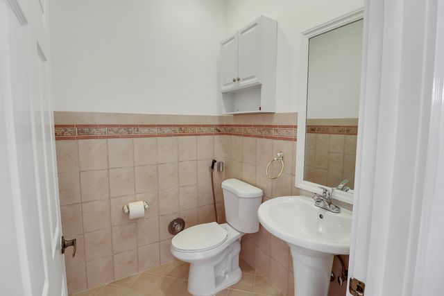 551 NW 108TH Avenue, Plantation, FL 33324