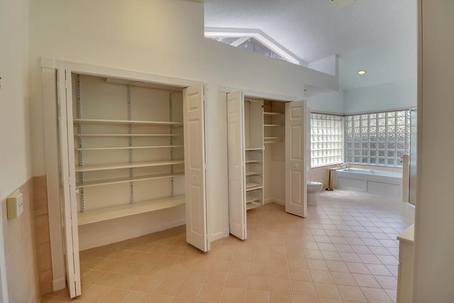 551 NW 108TH Avenue, Plantation, FL 33324