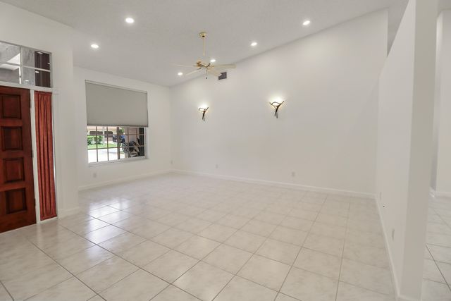 551 NW 108TH Avenue, Plantation, FL 33324