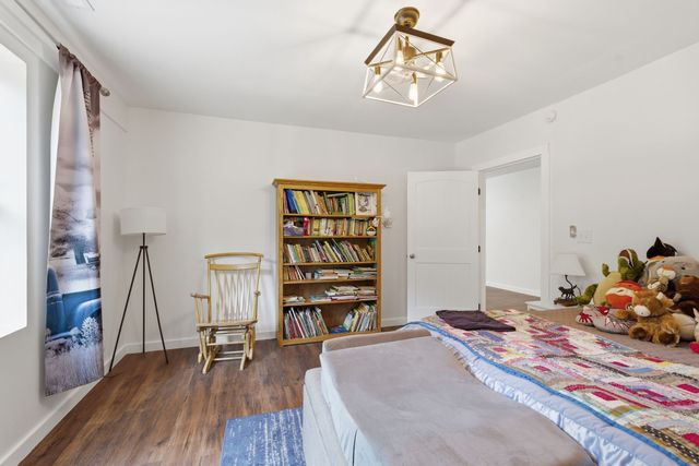 2010 Mosley Ferry Rd, Chapmansboro, TN 37035
