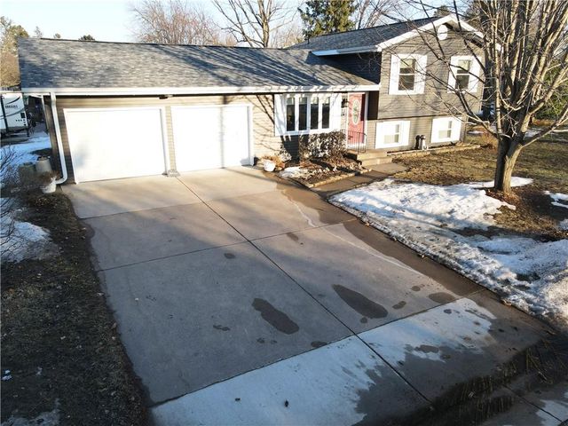 211 Poskin Avenue, Rice Lake, WI 54868