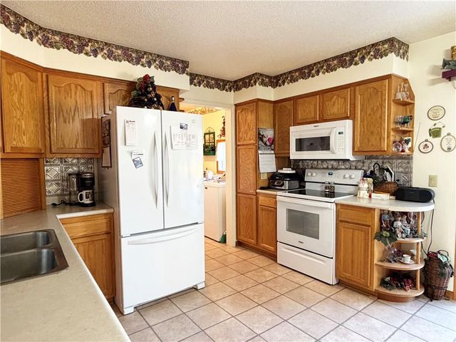 211 Poskin Avenue, Rice Lake, WI 54868