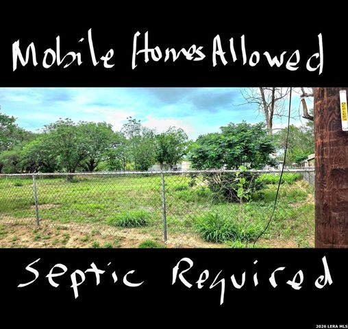 9479 Cross, San Antonio, TX 78263