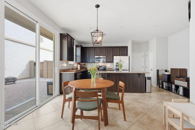 2089 S OLYMPIC Drive, Gilbert, AZ 85295