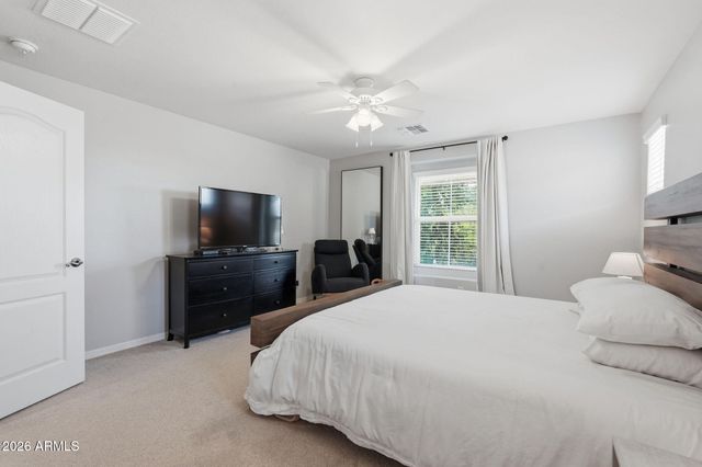 2089 S OLYMPIC Drive, Gilbert, AZ 85295