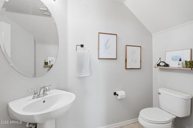 2089 S OLYMPIC Drive, Gilbert, AZ 85295