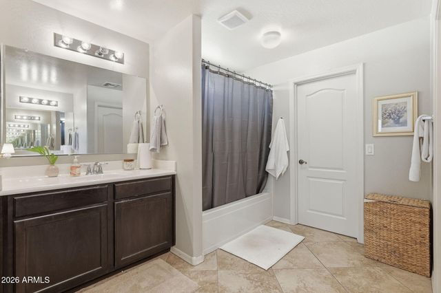 2089 S OLYMPIC Drive, Gilbert, AZ 85295