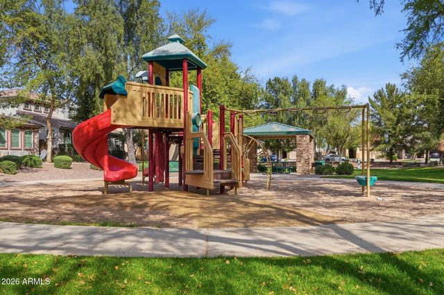 2089 S OLYMPIC Drive, Gilbert, AZ 85295