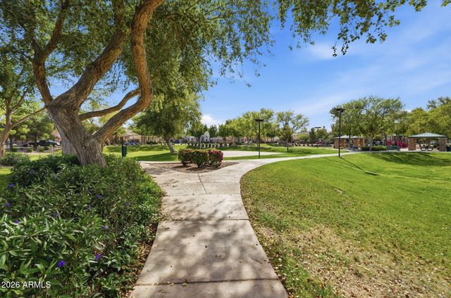 2089 S OLYMPIC Drive, Gilbert, AZ 85295