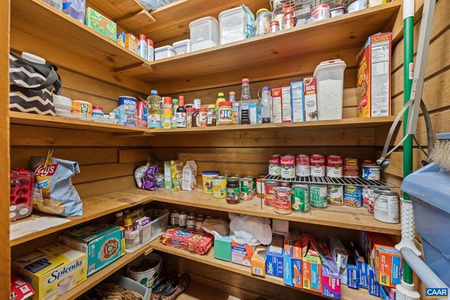 4739 E OLD MOUNTAIN RD, Louisa, VA 23093