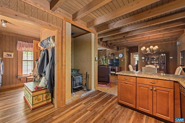 4739 E OLD MOUNTAIN RD, Louisa, VA 23093