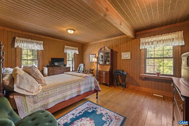 4739 E OLD MOUNTAIN RD, Louisa, VA 23093