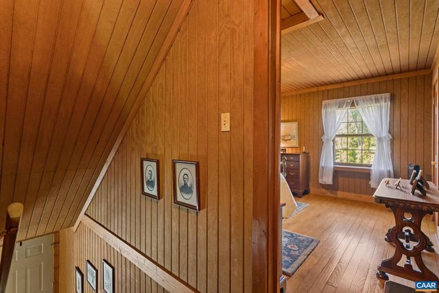 4739 E OLD MOUNTAIN RD, Louisa, VA 23093
