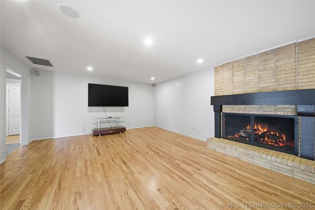 6272 S Jamestown Avenue, Tulsa, OK 74136