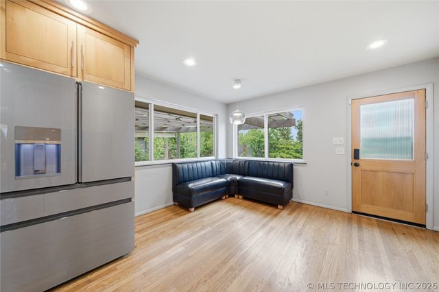 6272 S Jamestown Avenue, Tulsa, OK 74136