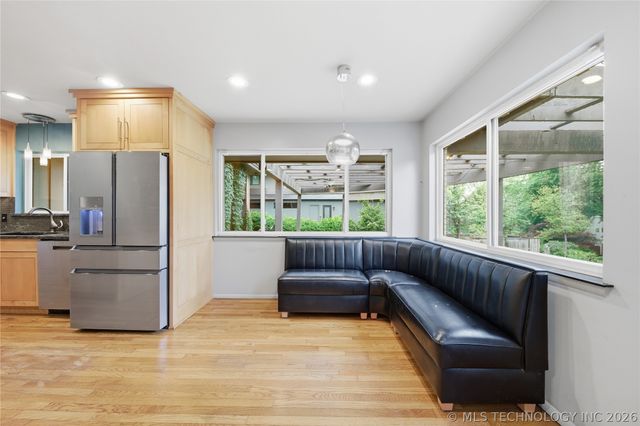 6272 S Jamestown Avenue, Tulsa, OK 74136