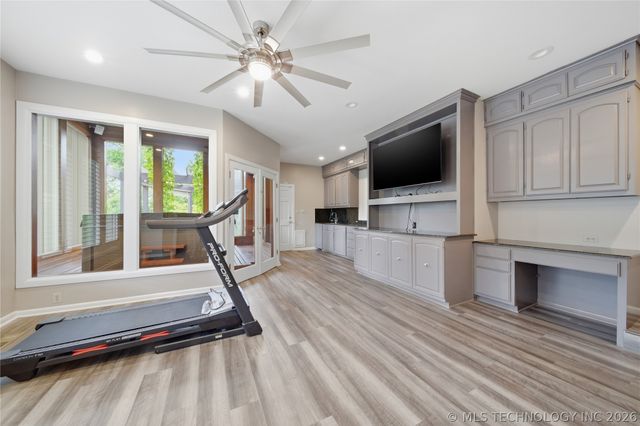 6272 S Jamestown Avenue, Tulsa, OK 74136