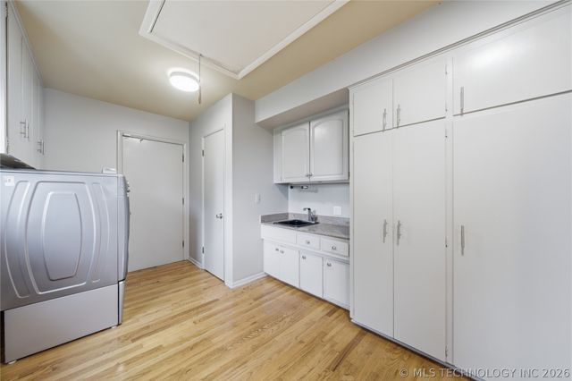 6272 S Jamestown Avenue, Tulsa, OK 74136