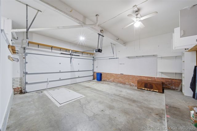 6272 S Jamestown Avenue, Tulsa, OK 74136