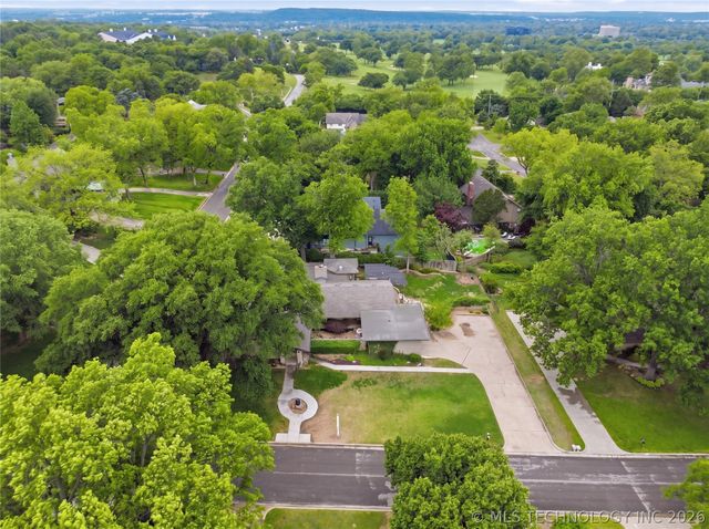 6272 S Jamestown Avenue, Tulsa, OK 74136