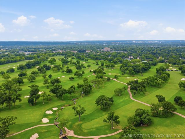 6272 S Jamestown Avenue, Tulsa, OK 74136