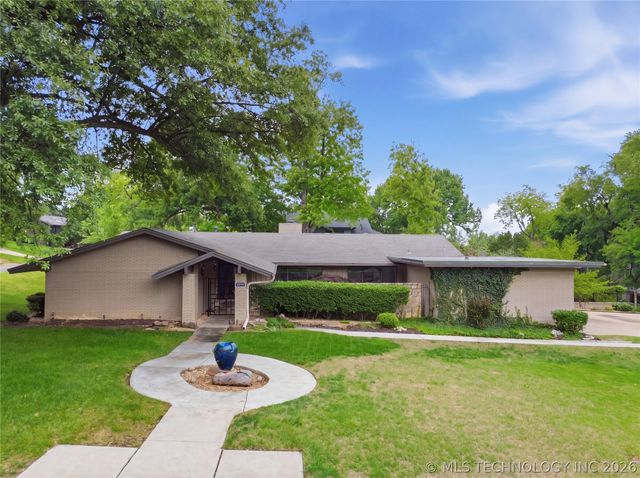 6272 S Jamestown Avenue, Tulsa, OK 74136