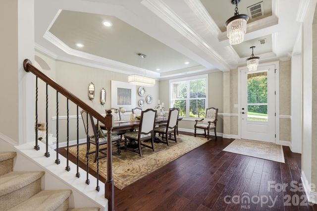 270 S San Agustin Drive, Mooresville, NC 28117