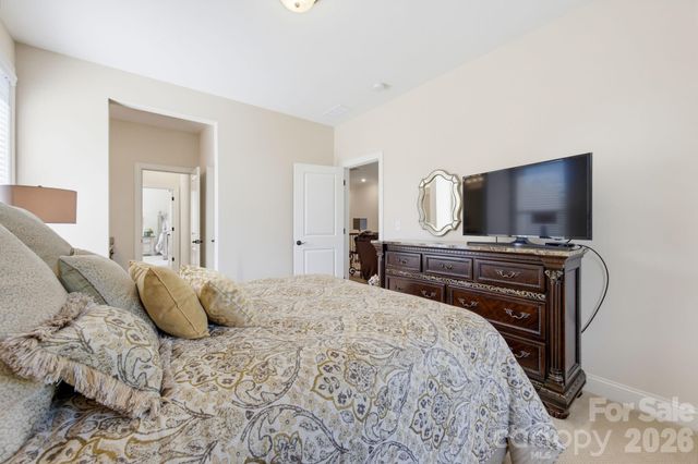 270 S San Agustin Drive, Mooresville, NC 28117