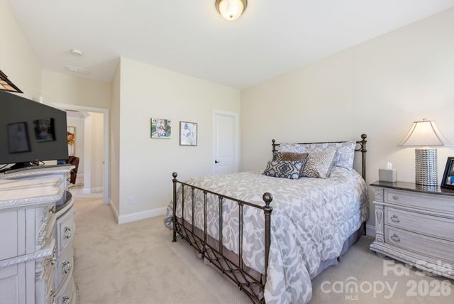 270 S San Agustin Drive, Mooresville, NC 28117