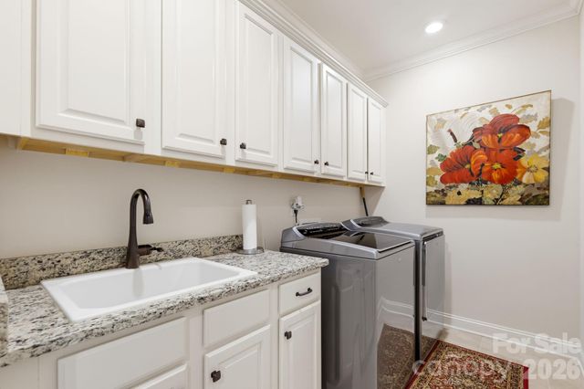 270 S San Agustin Drive, Mooresville, NC 28117
