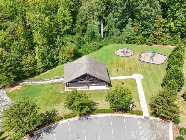 270 S San Agustin Drive, Mooresville, NC 28117