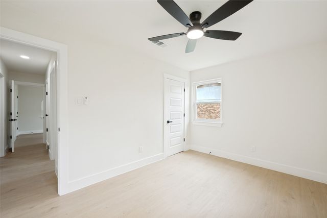 1021 Coury Road, Everman, TX 76140