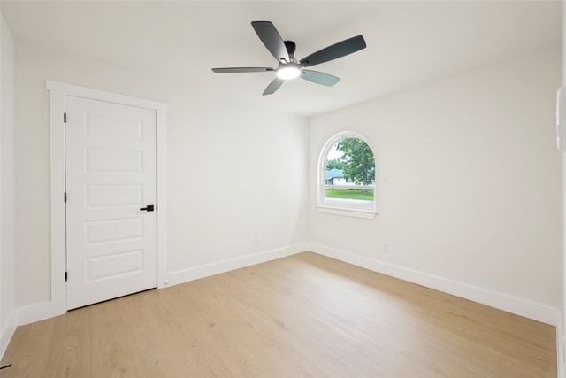 1021 Coury Road, Everman, TX 76140