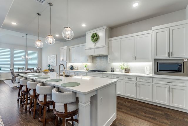 7009 Central Court, Little Elm, TX 76227