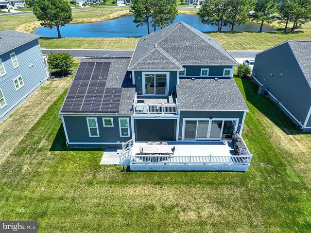10121 FAST COLORS LN, Berlin, MD 21811