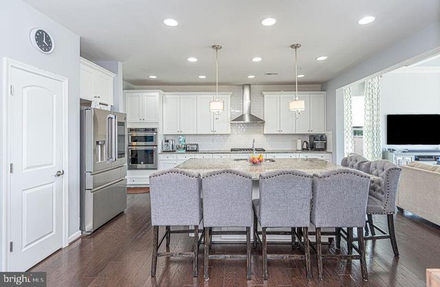 10121 FAST COLORS LN, Berlin, MD 21811