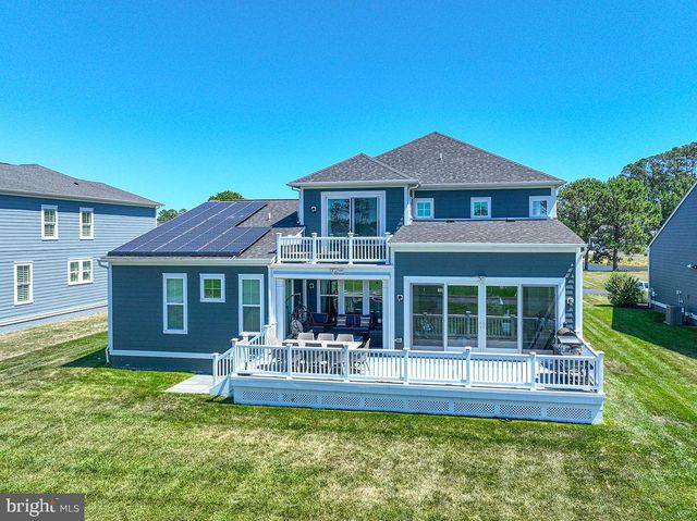 10121 FAST COLORS LN, Berlin, MD 21811