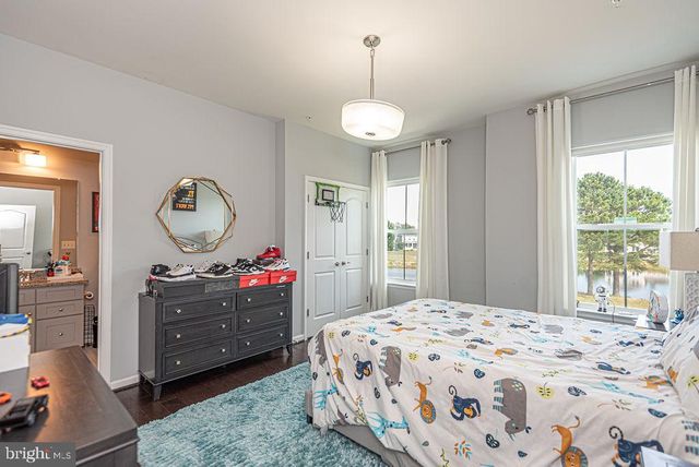 10121 FAST COLORS LN, Berlin, MD 21811