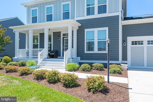 10121 FAST COLORS LN, Berlin, MD 21811