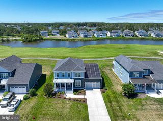 10121 FAST COLORS LN, Berlin, MD 21811