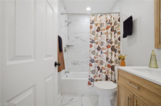 4000 Hamilton ST, Chesapeake, VA 23324