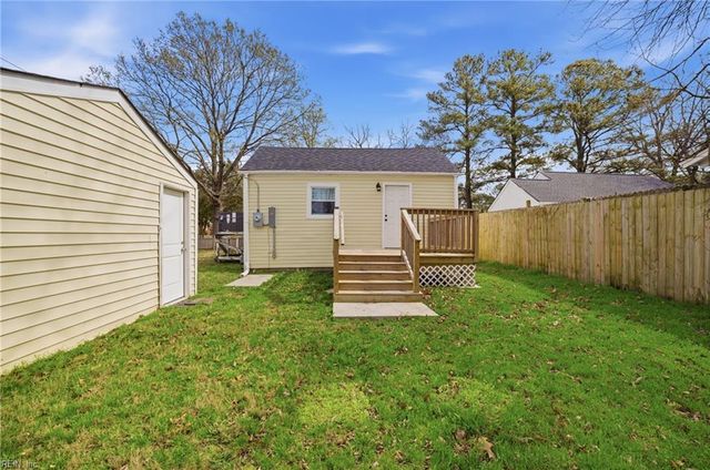 4000 Hamilton ST, Chesapeake, VA 23324