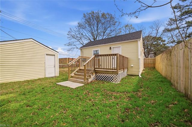 4000 Hamilton ST, Chesapeake, VA 23324