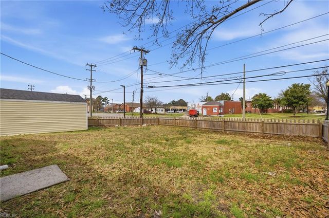 4000 Hamilton ST, Chesapeake, VA 23324